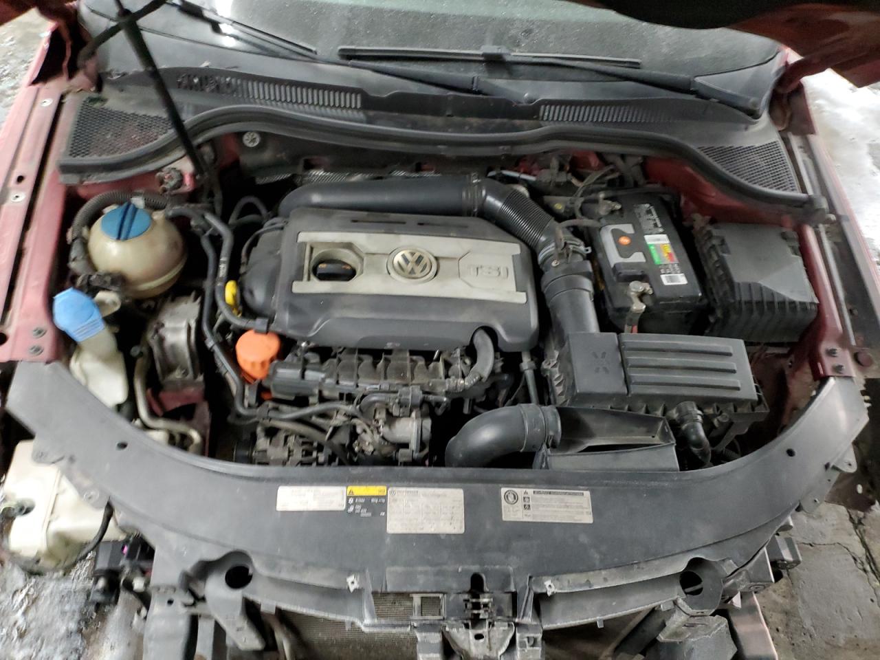 2013 Volkswagen Passat CC - Image 11