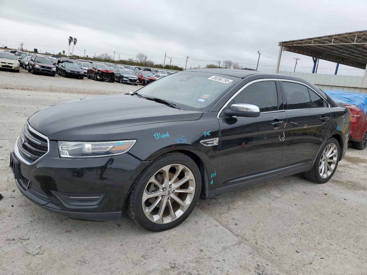 2014 Ford Taurus - Image 1