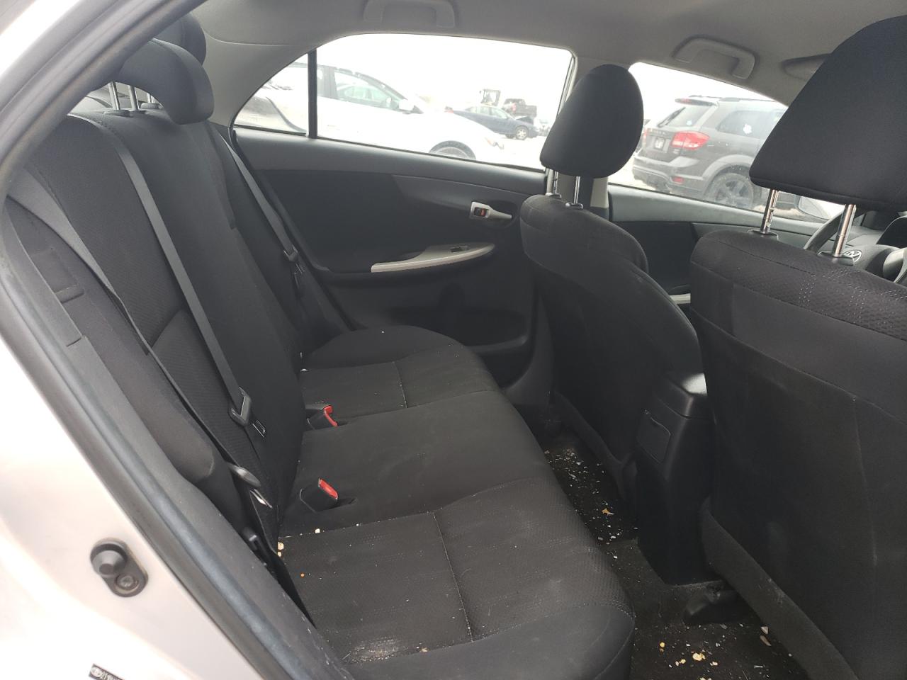 2011 Toyota Corolla - Image 10