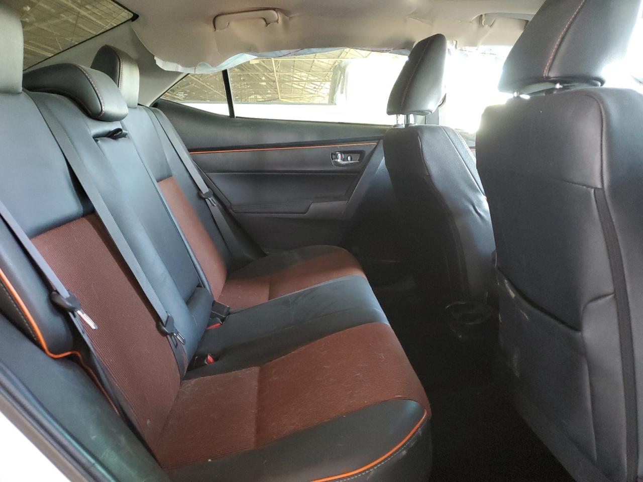 2017 Toyota Corolla - Image 10