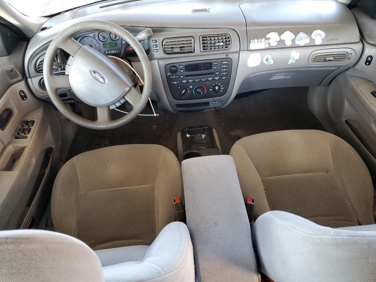 2005 Ford Taurus - Image 8