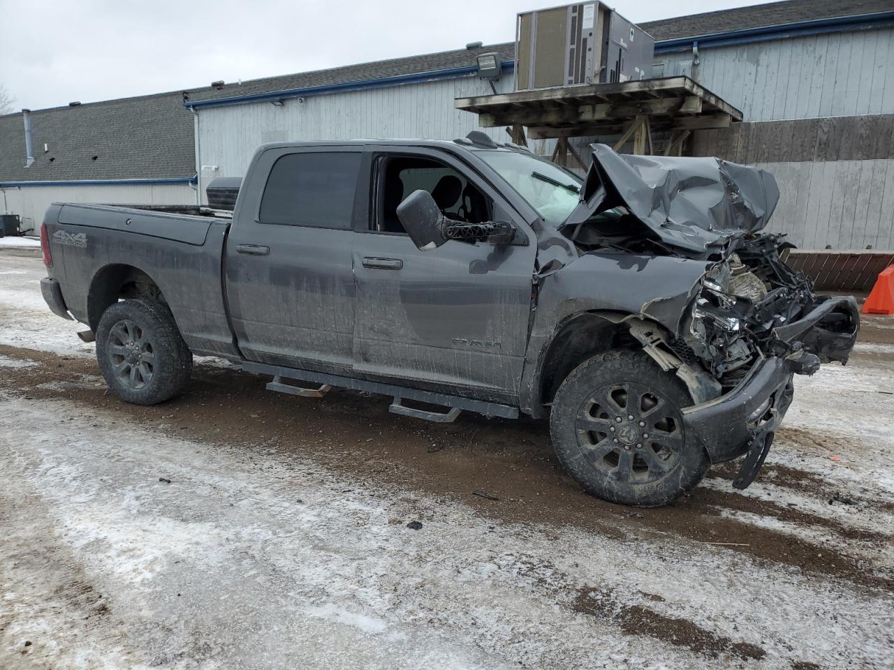 2022 RAM 2500 - Image 4