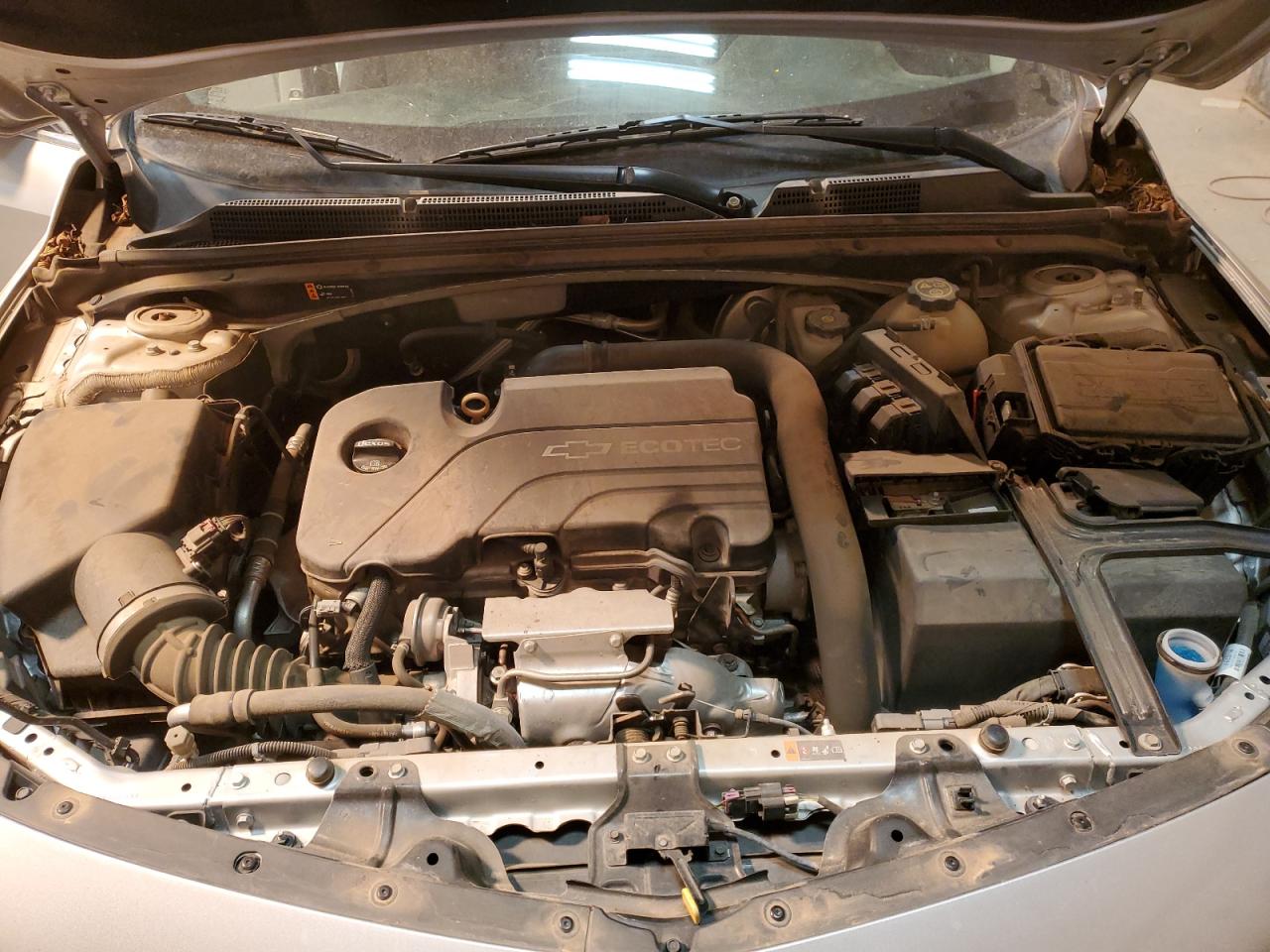 2017 Chevrolet Malibu - Image 11
