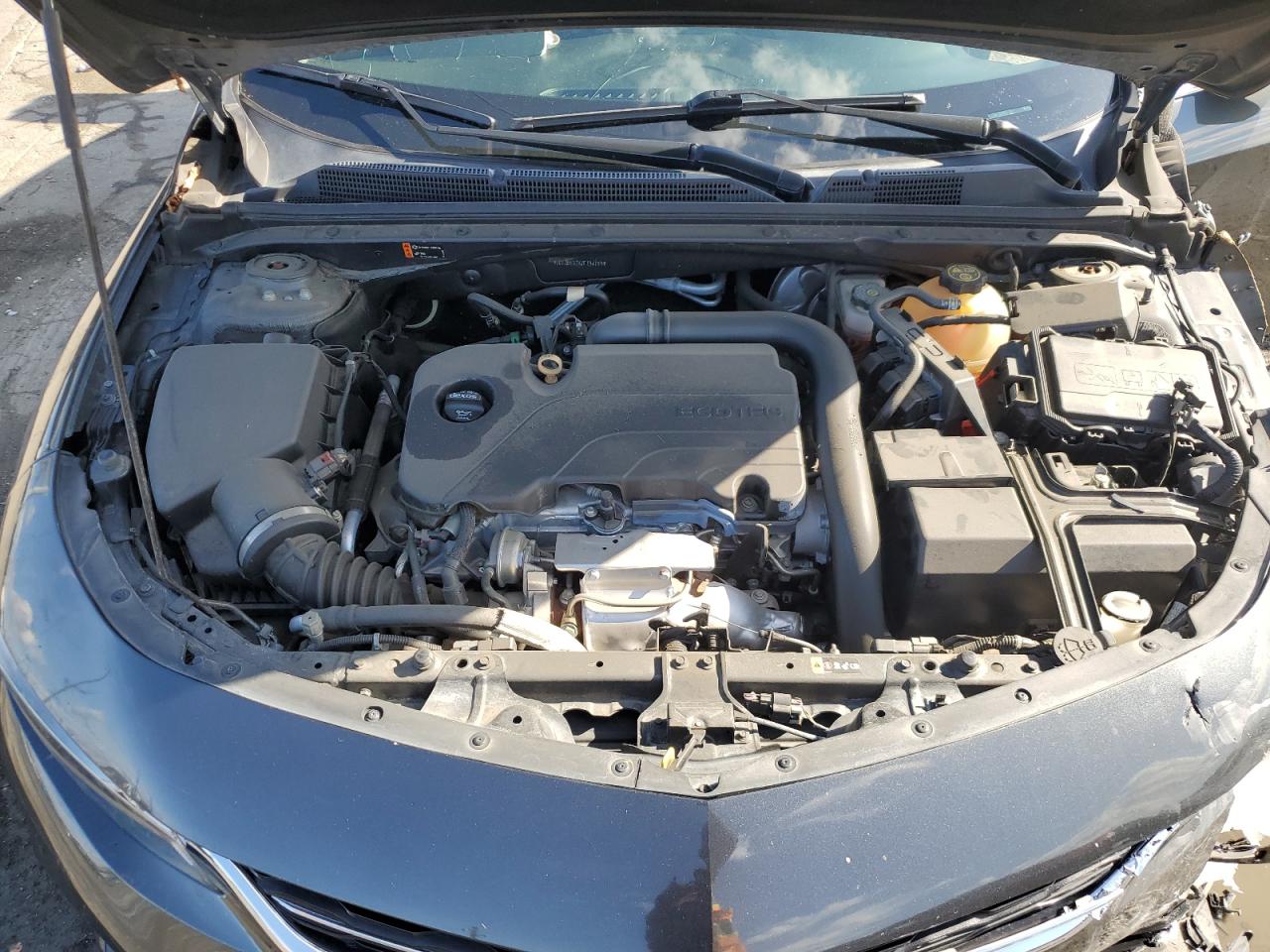 2018 Chevrolet Malibu - Image 12