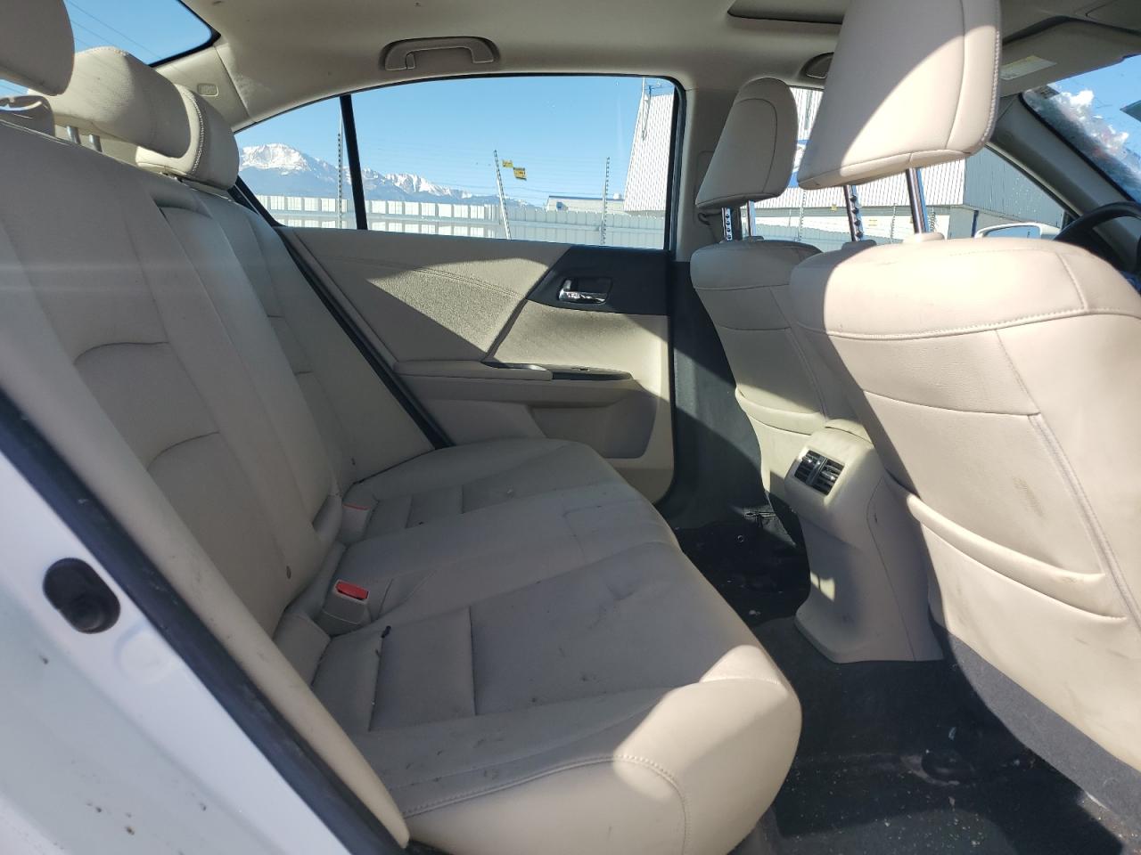 2017 Honda Accord - Image 10
