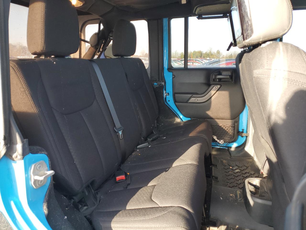 2017 Jeep Wrangler - Image 10