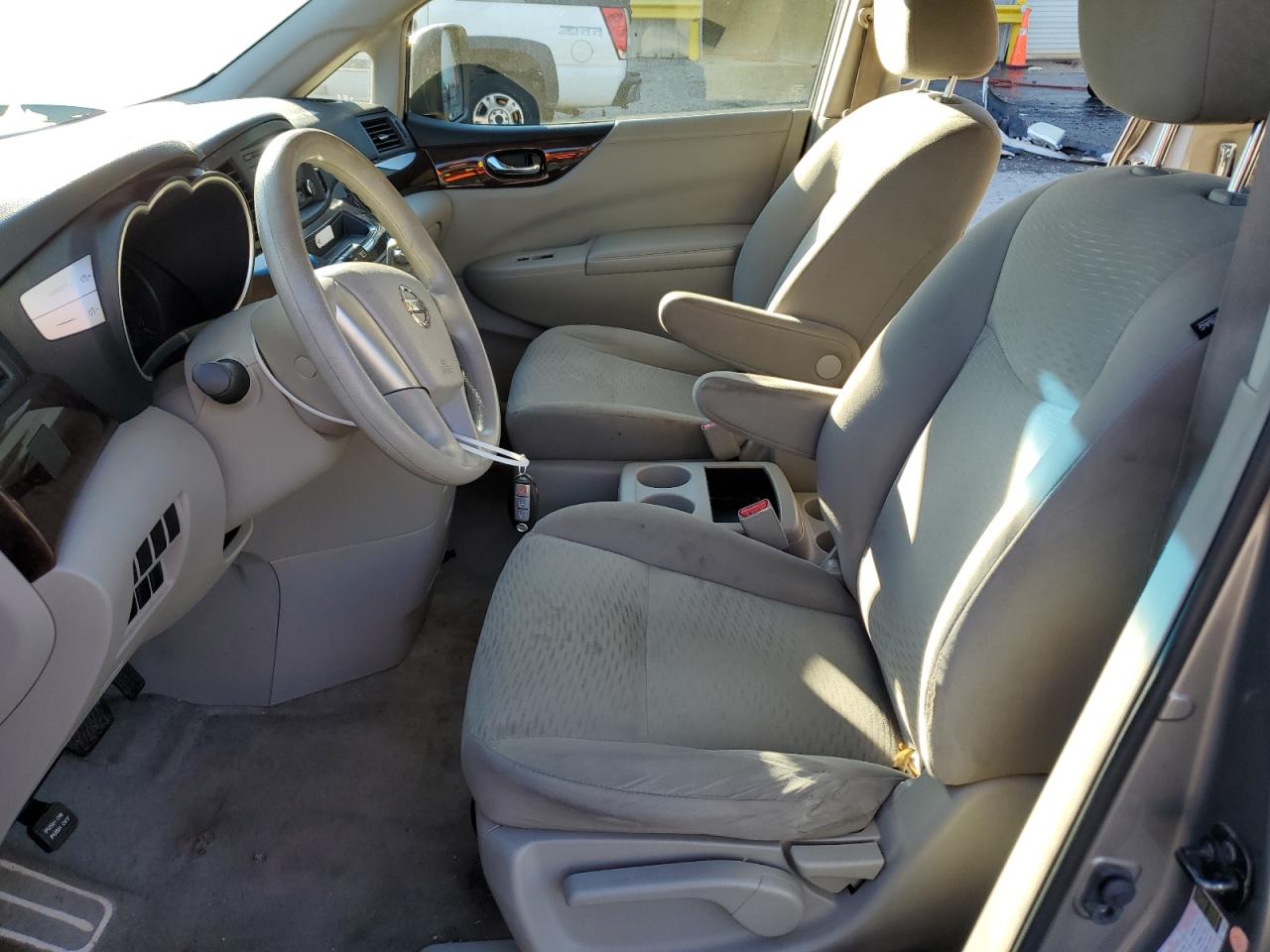 2013 Nissan Quest - Image 7