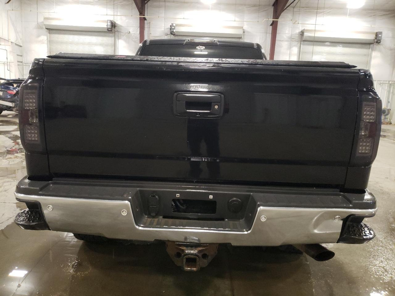 2016 Chevrolet Silverado - Image 6