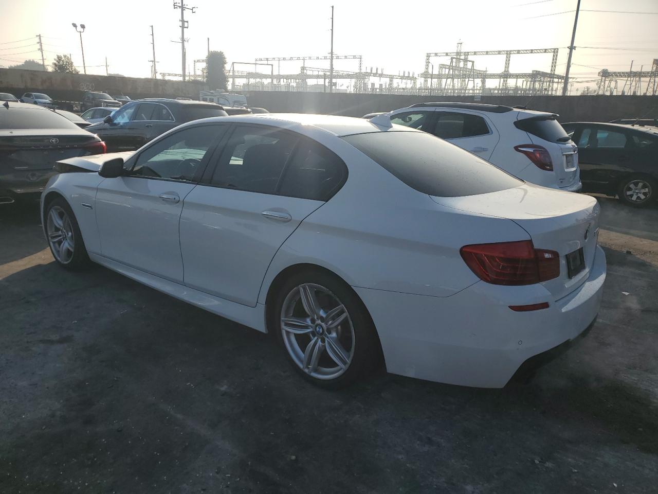 VIN WBA5B1C53GG551504 2016 BMW 5 SERIES no.2