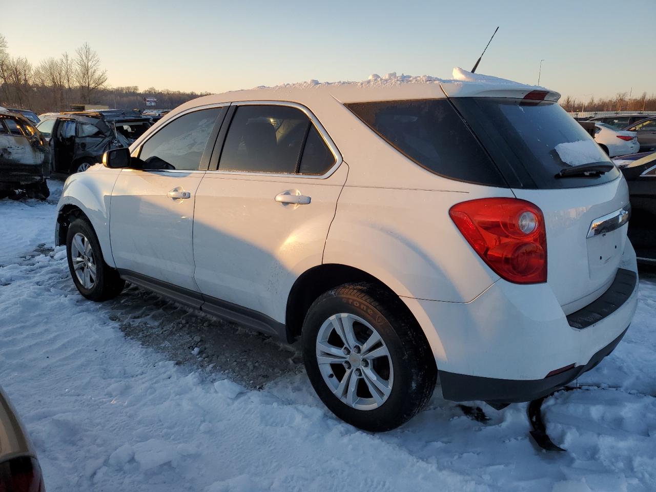 2013 Chevrolet Equinox - Image 2
