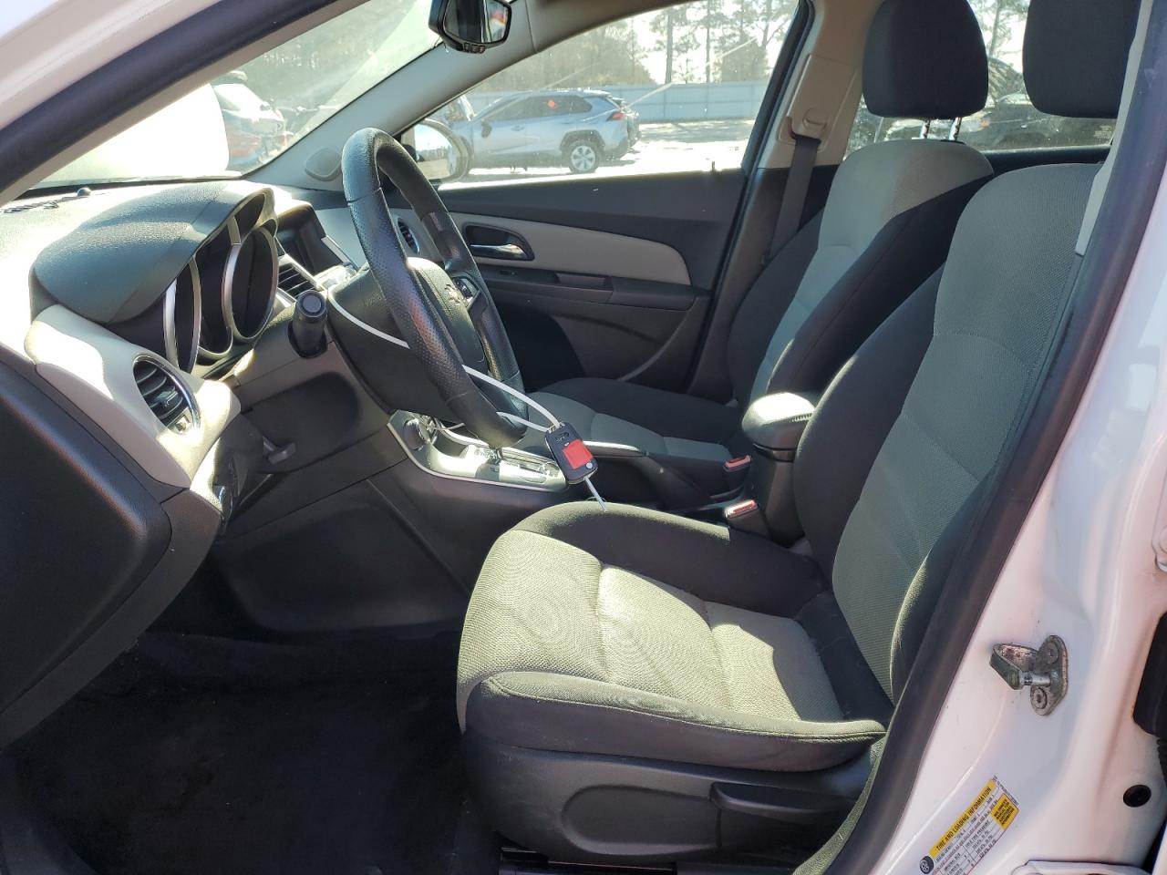 2014 Chevrolet Cruze - Image 7
