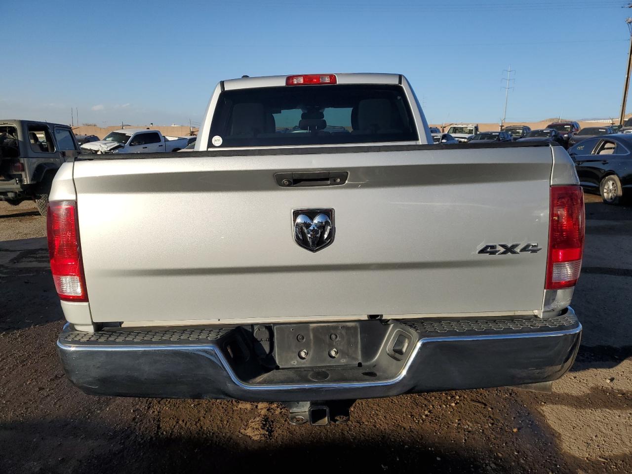 2016 RAM 1500 - Image 6