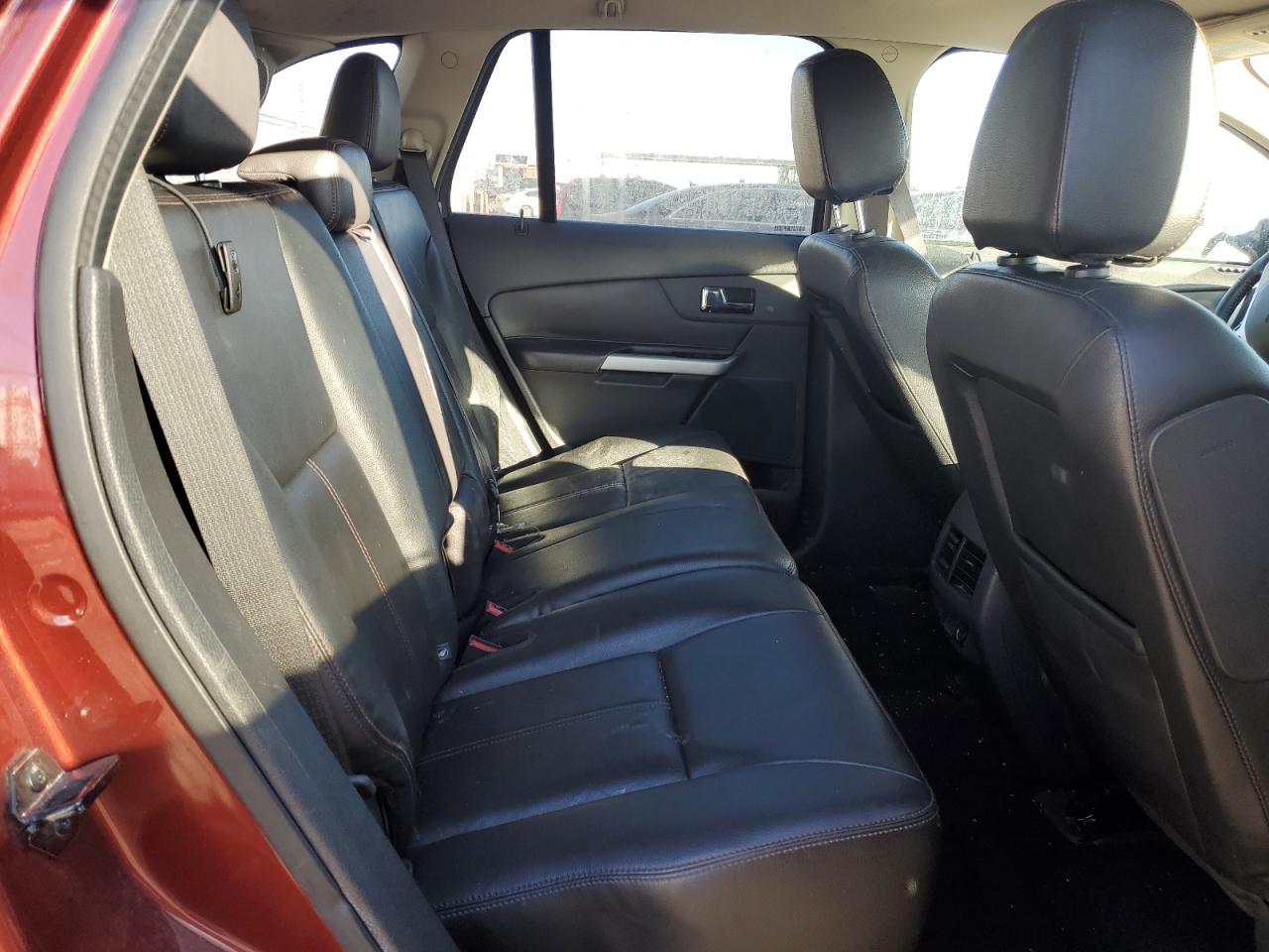2014 Ford Edge - Image 11