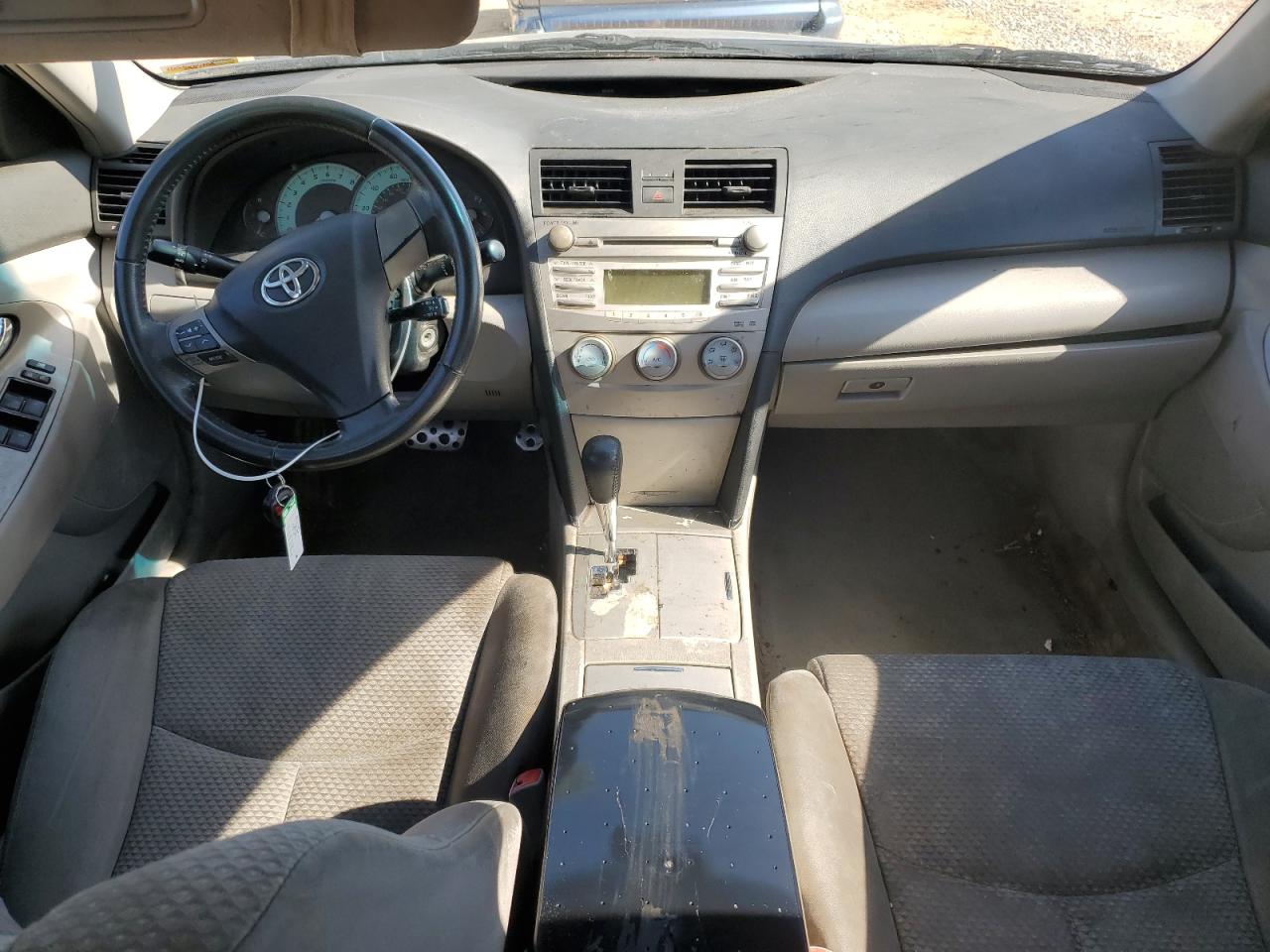 2011 Toyota Camry - Image 8