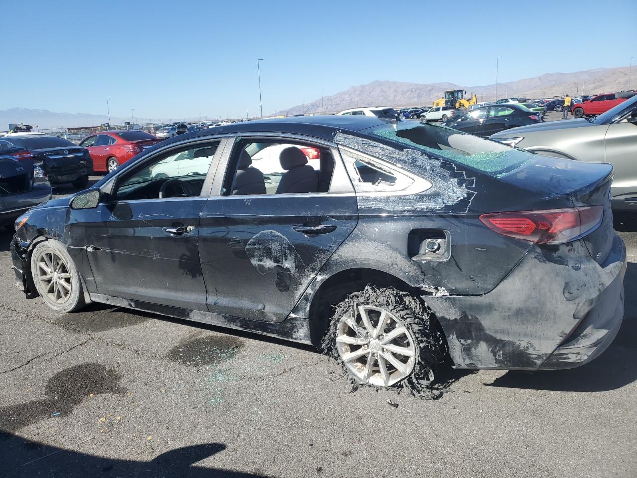 2019 Hyundai Sonata - Image 2