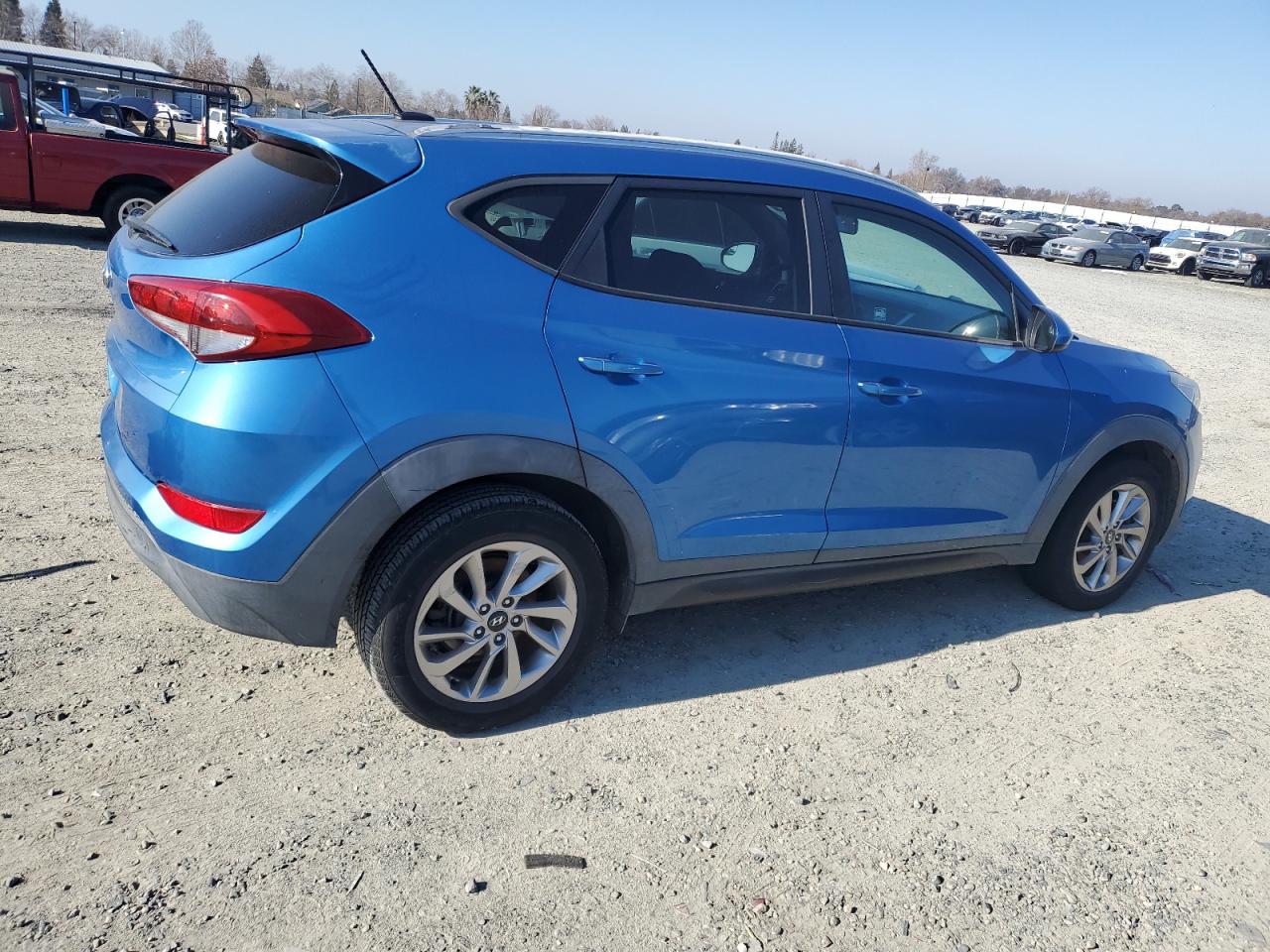 VIN KM8J33A41GU115736 2016 HYUNDAI TUCSON no.3