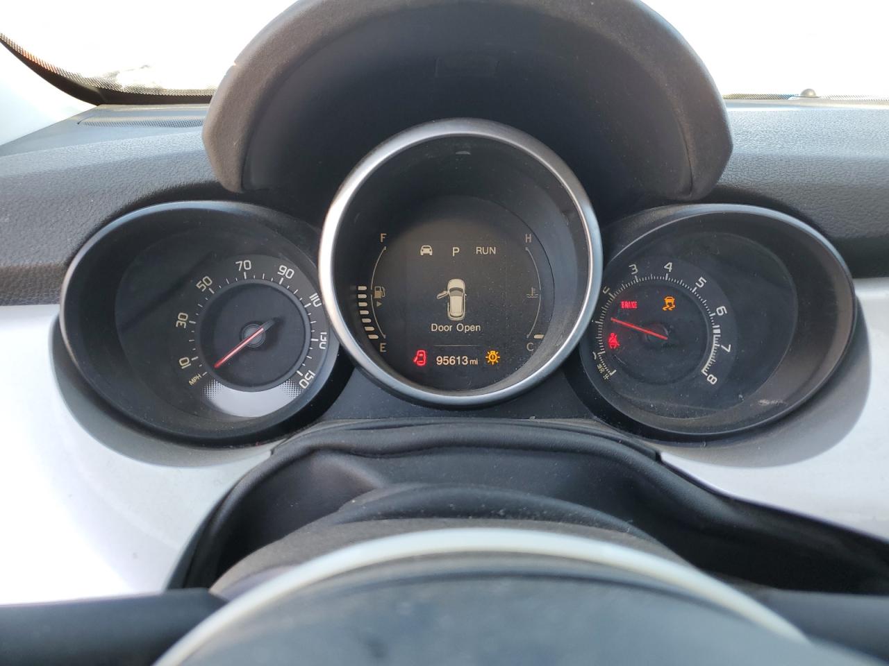 2016 Fiat 500 - Image 9