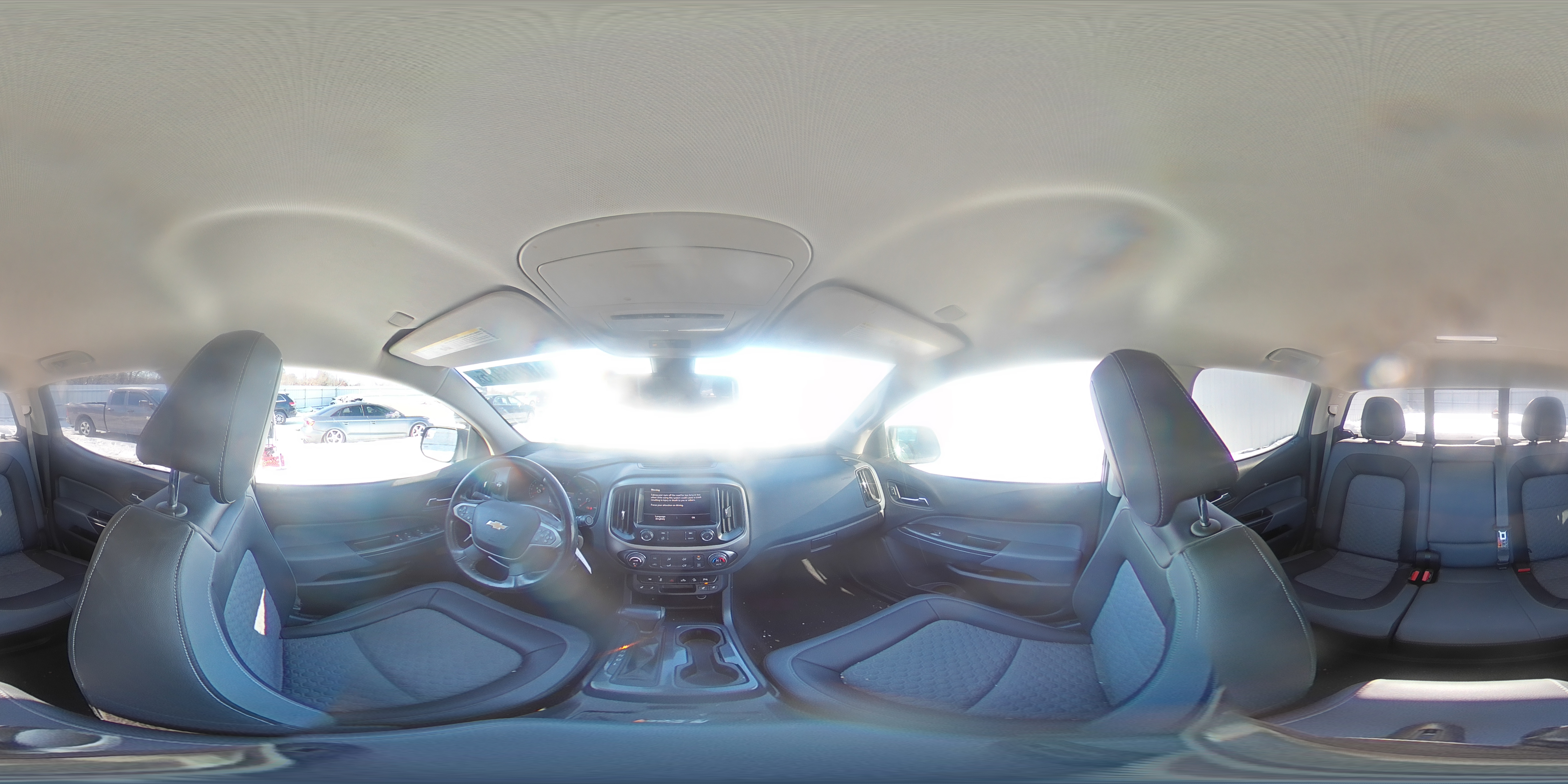 2021 Chevrolet Colorado - Image 13