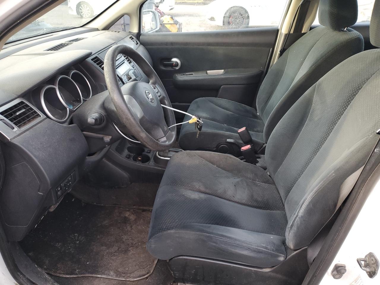 2010 Nissan Versa - Image 7