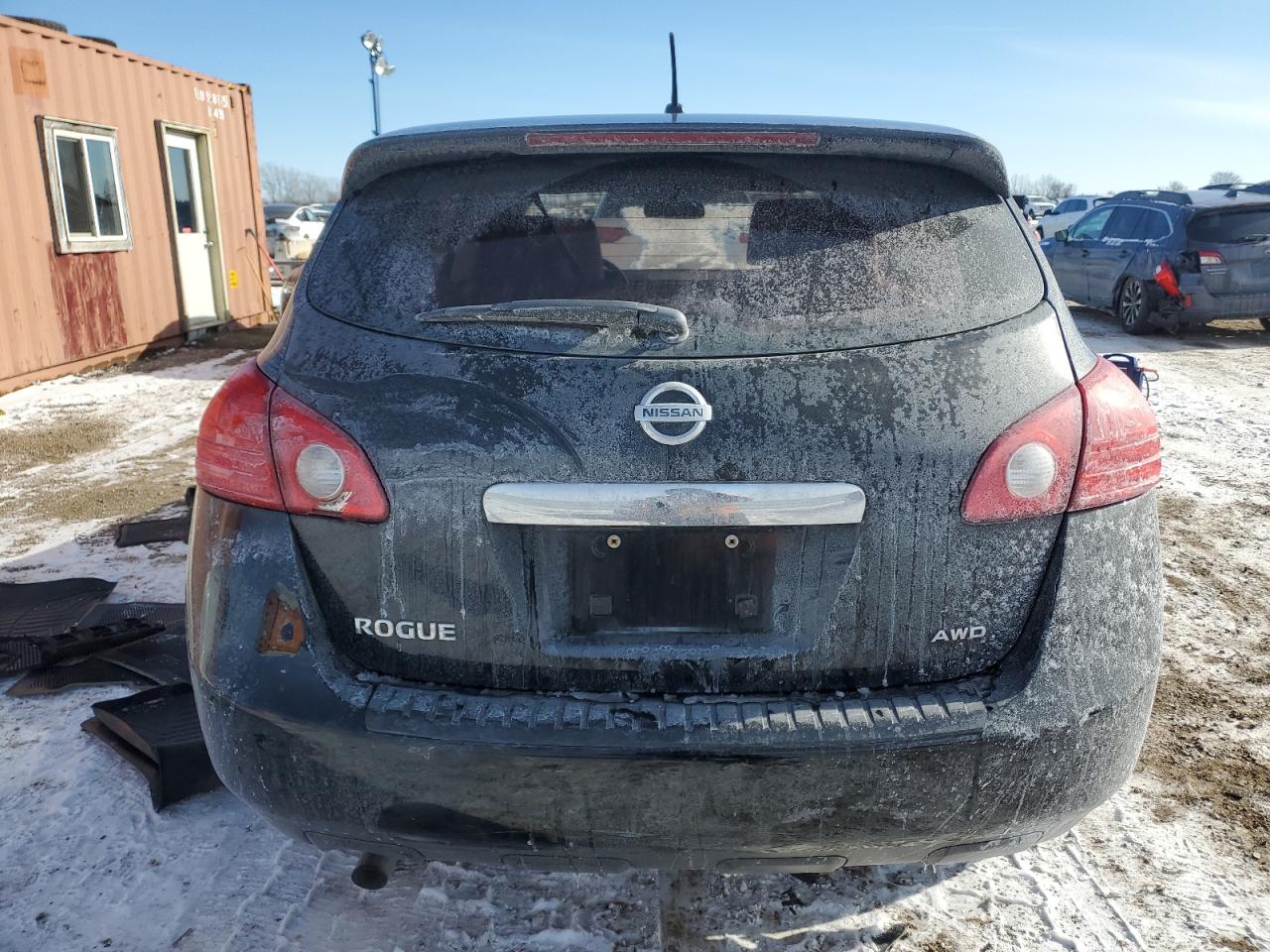Nissan Rogue s 2013