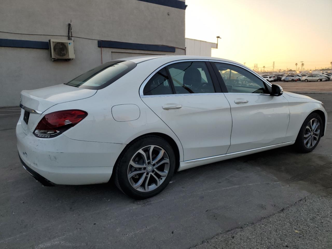 VIN 55SWF4JBXGU132953 2016 MERCEDES-BENZ C-CLASS no.3