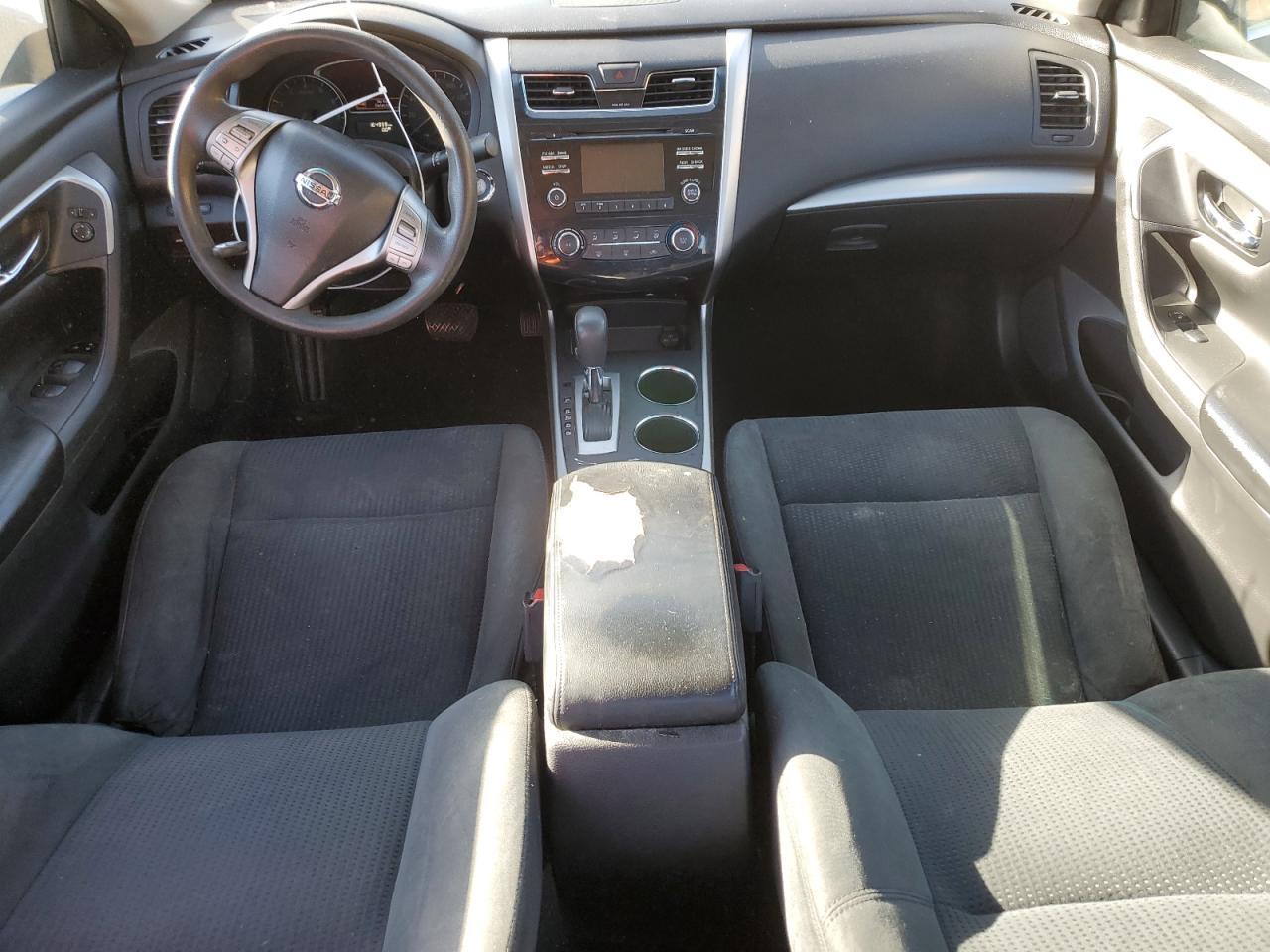 2015 Nissan Altima - Image 8