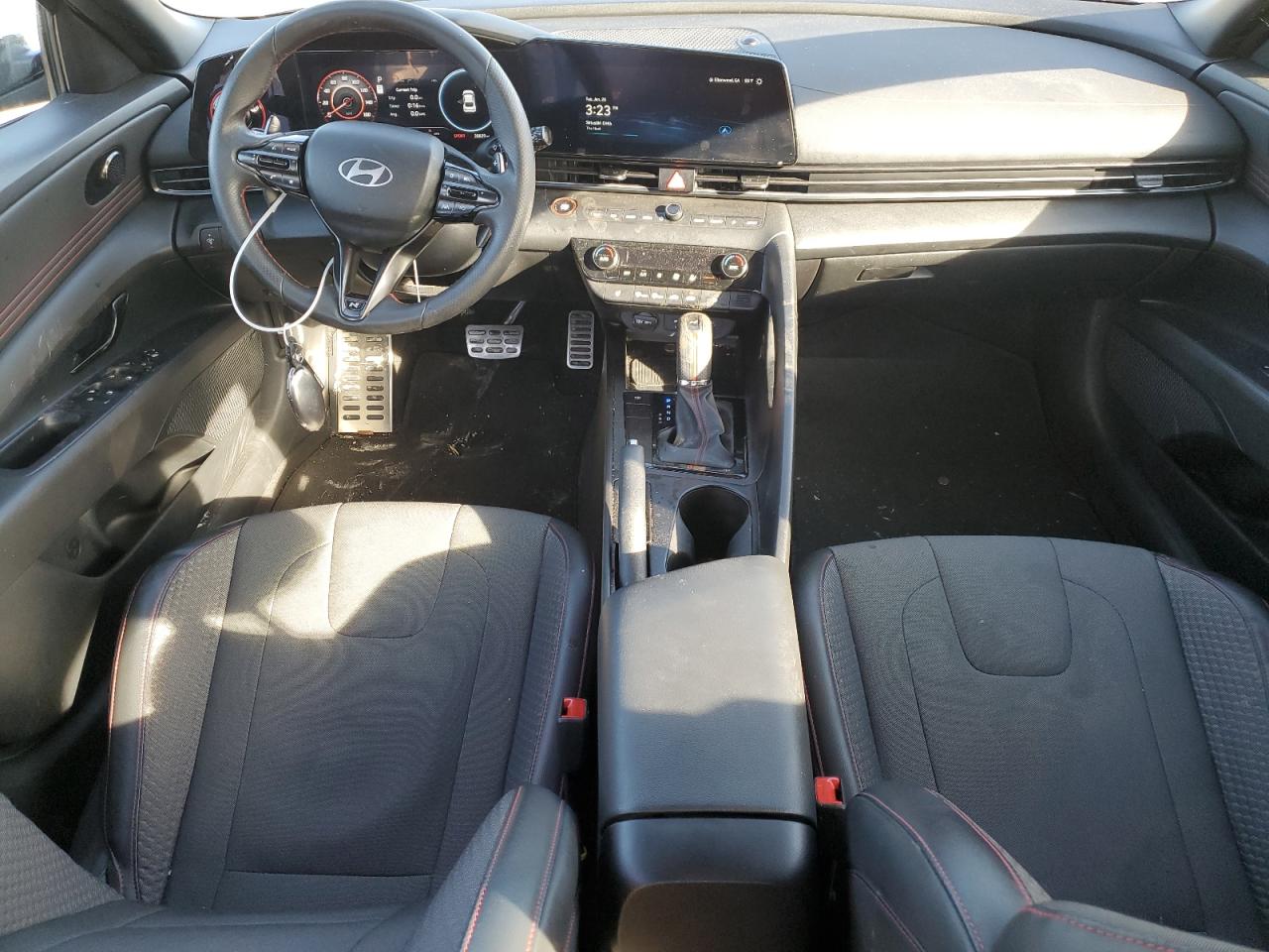 2024 Hyundai Elantra - Image 8