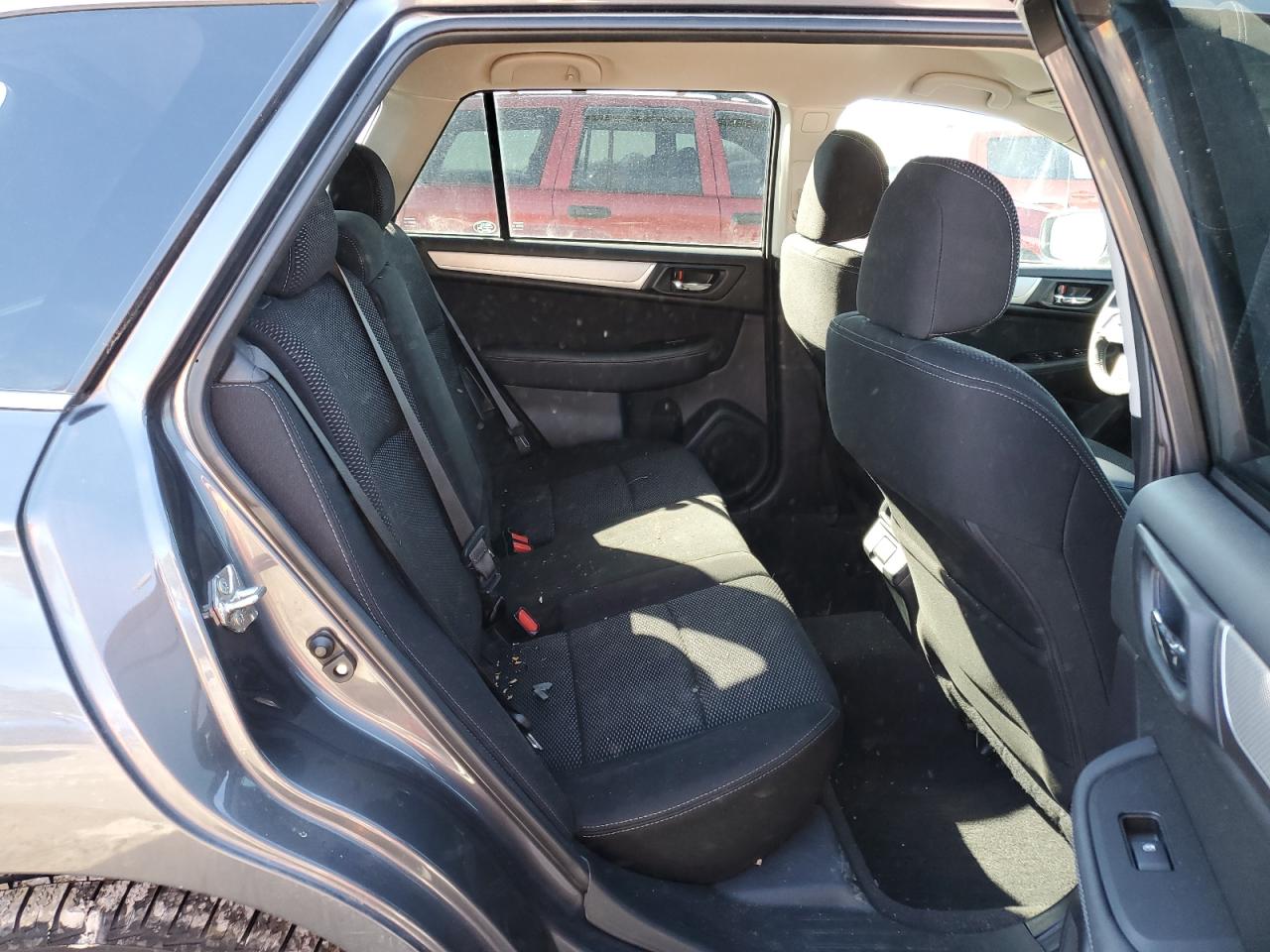 2018 Subaru Outback - Image 11