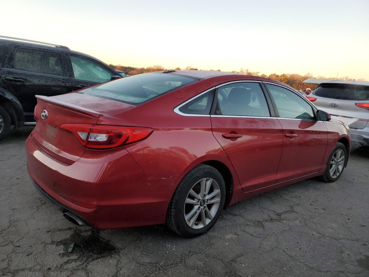 2017 Hyundai Sonata - Image 3