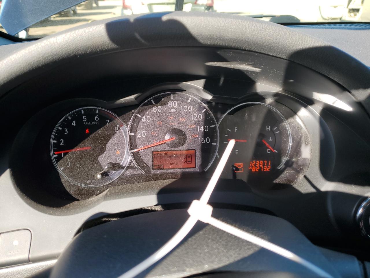 2010 Nissan Altima - Image 9