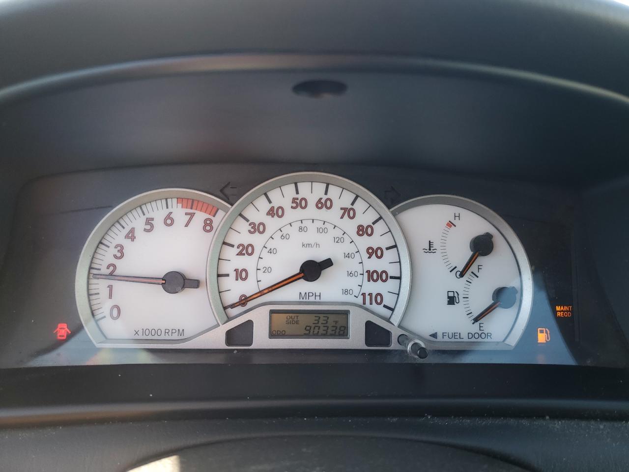 2005 Toyota Corolla - Image 9