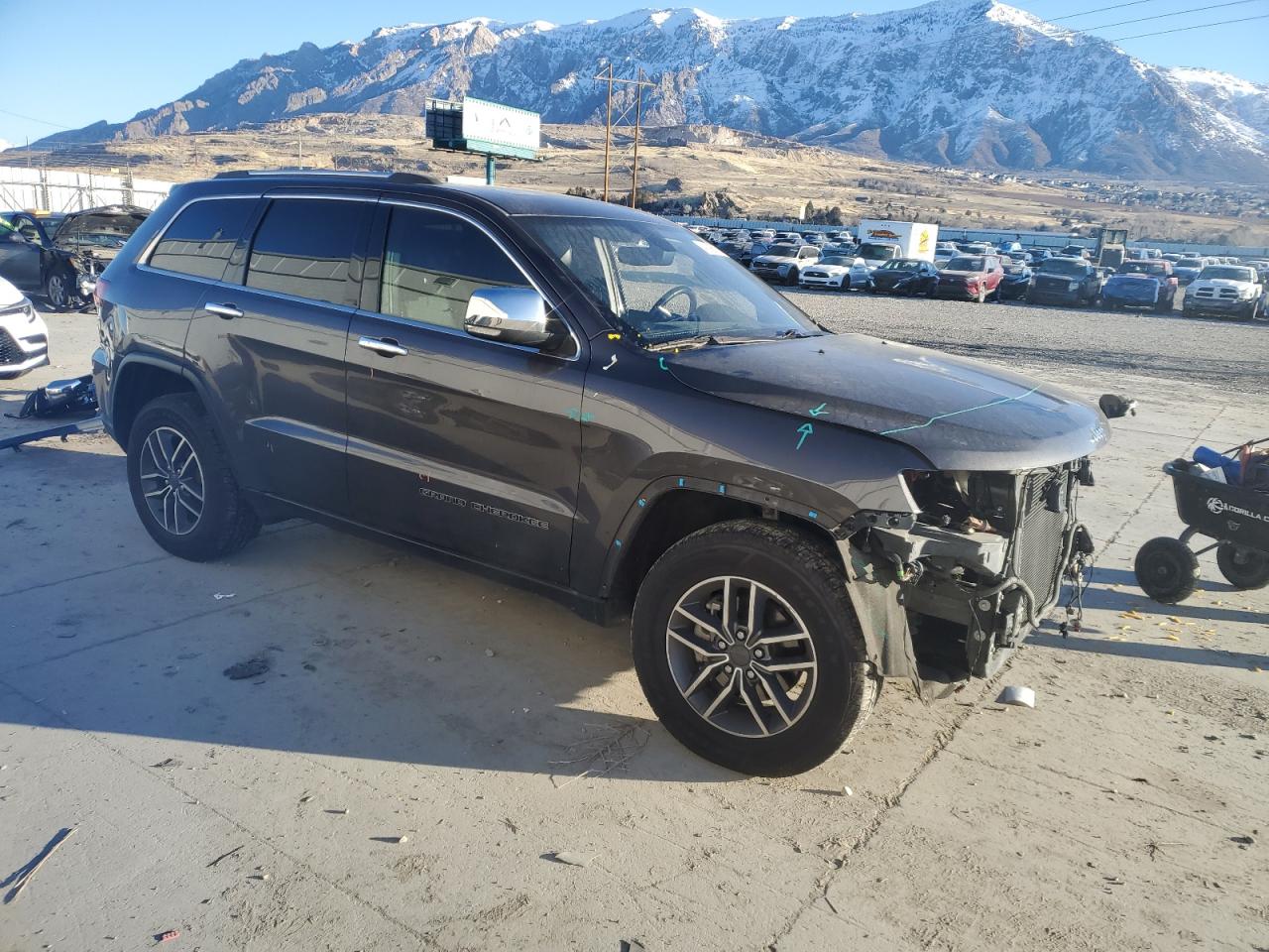 2020 Jeep Grand Cherokee - Image 4