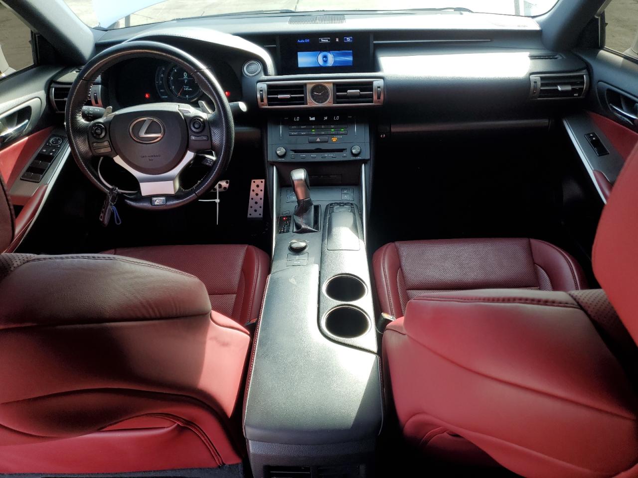 2016 Lexus IS - Image 8