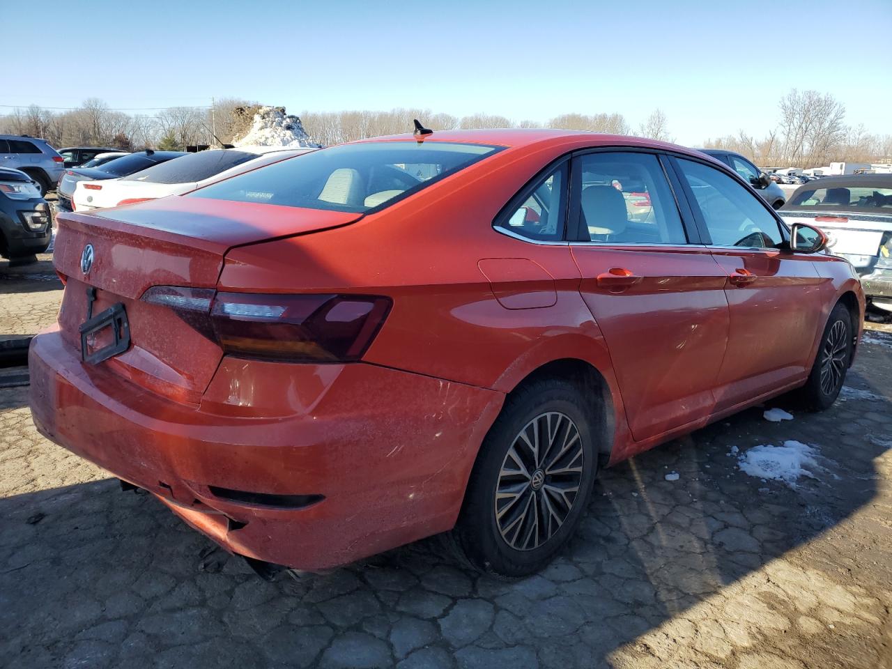 2019 Volkswagen Jetta - Image 3