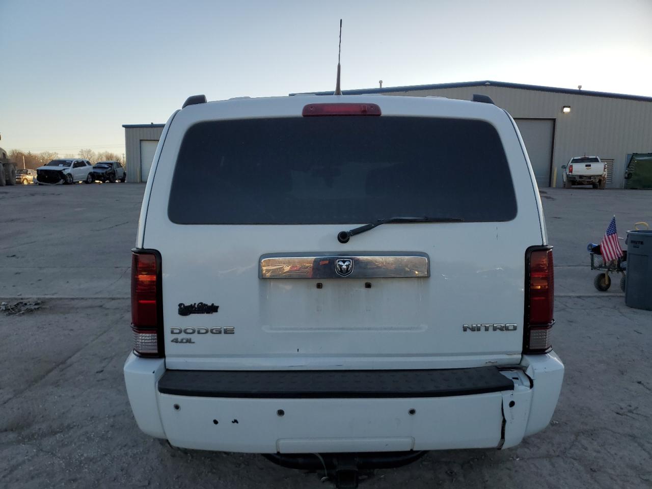 2011 Dodge Nitro - Image 6