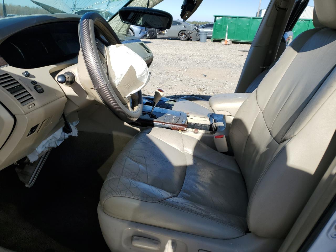 2010 Toyota Avalon - Image 7