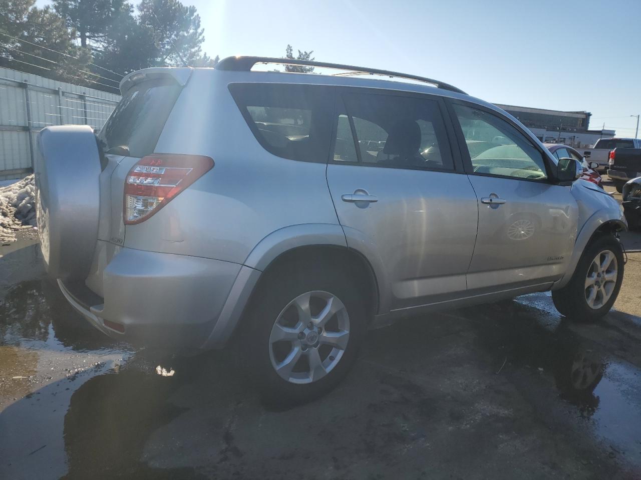 2009 Toyota RAV 4 - Image 3