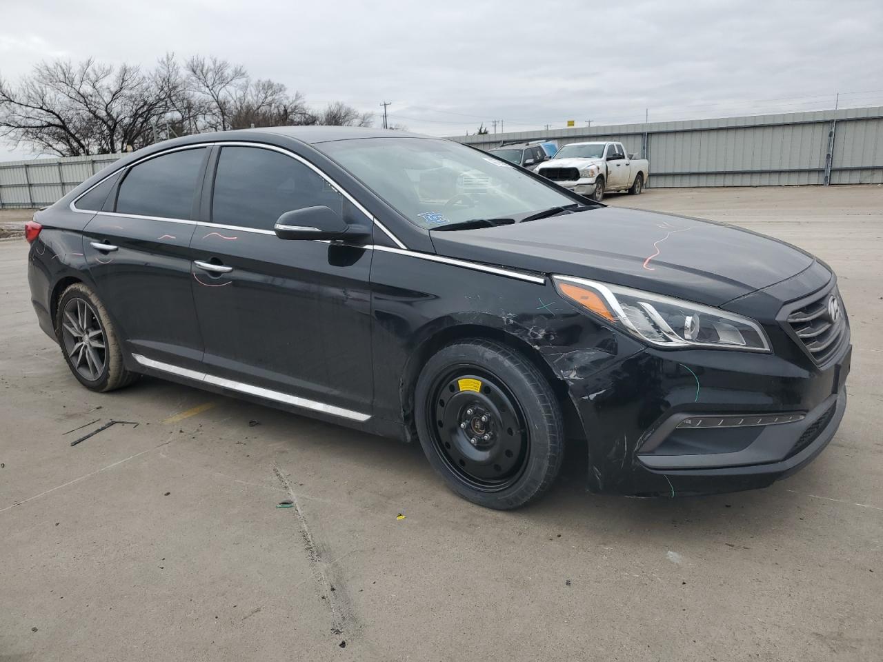 2015 Hyundai Sonata - Image 4