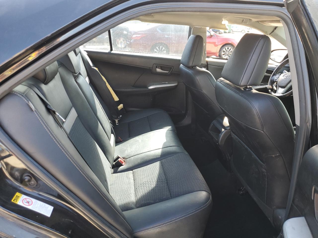 2014 Toyota Camry - Image 10