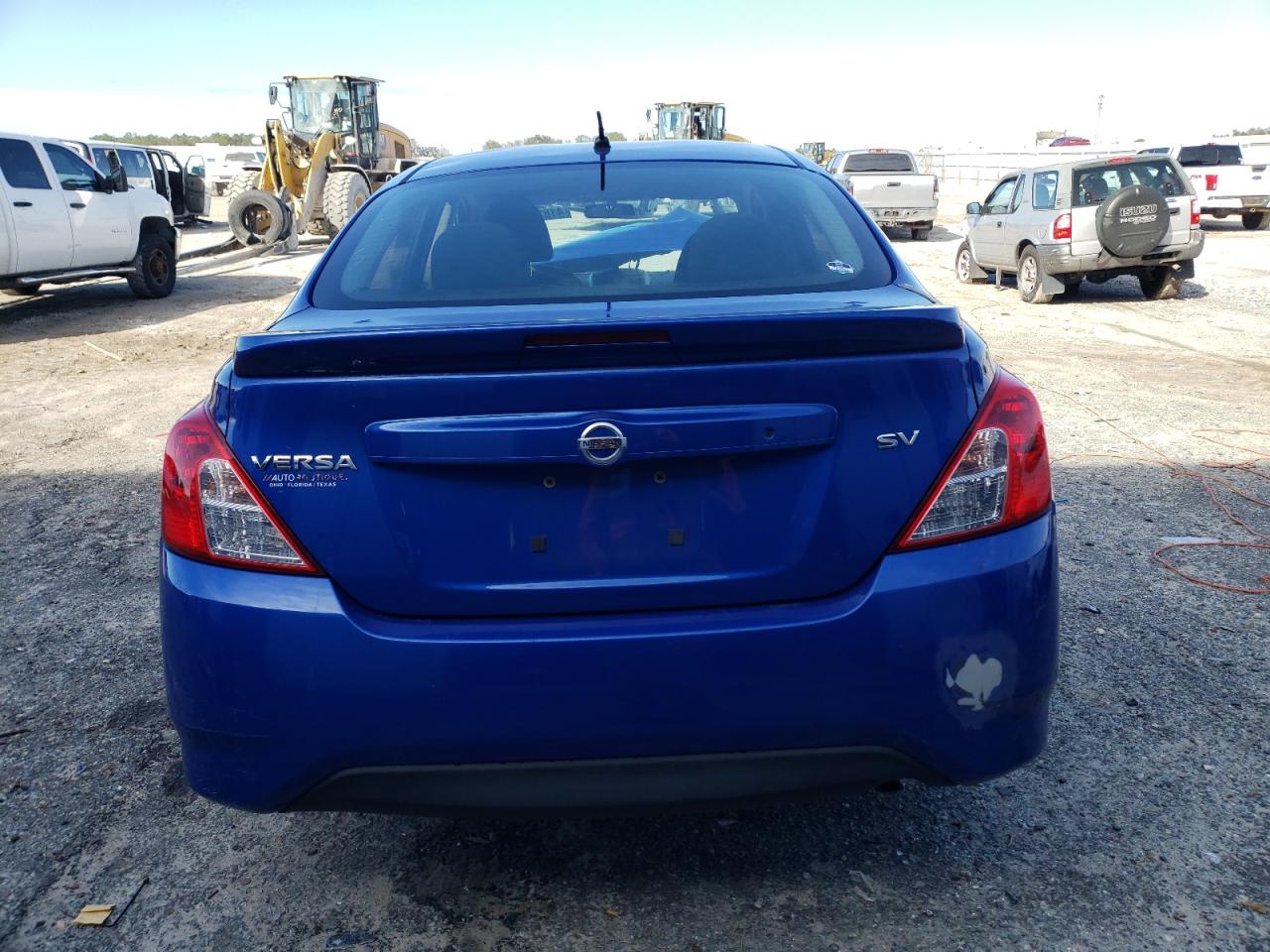 2017 Nissan Versa - Image 6