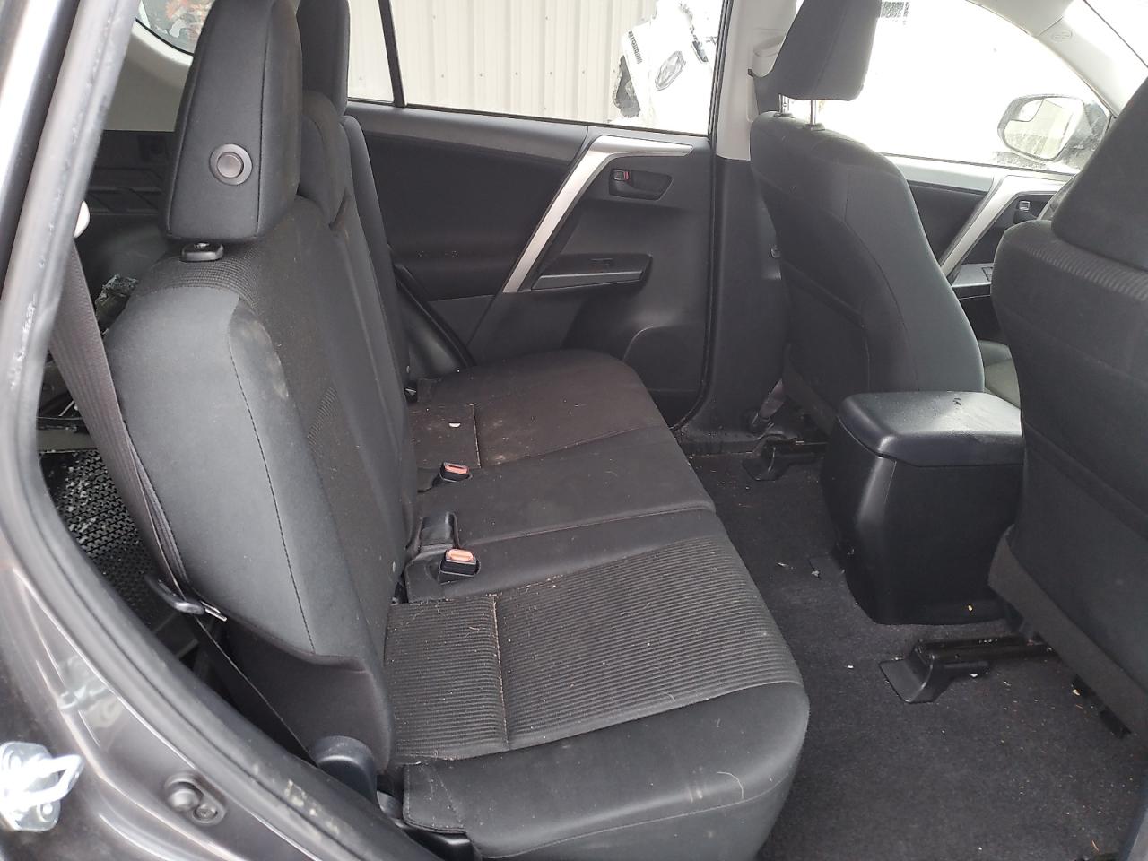 2018 Toyota RAV 4 - Image 11