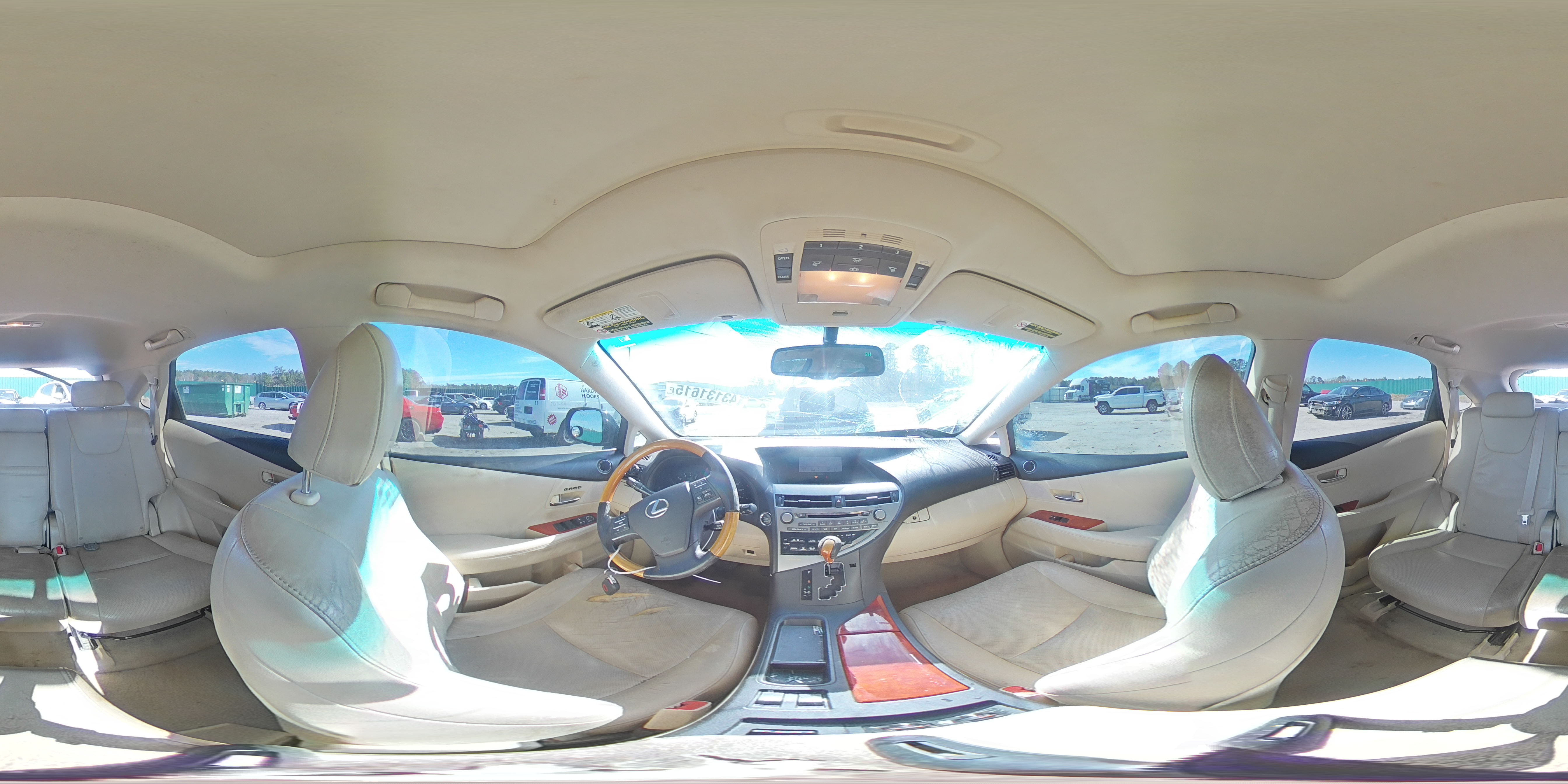 2010 Lexus RX - Image 14