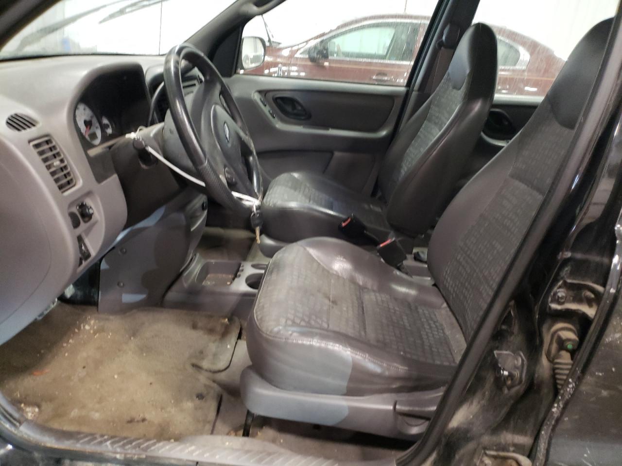 2001 Ford Escape - Image 7
