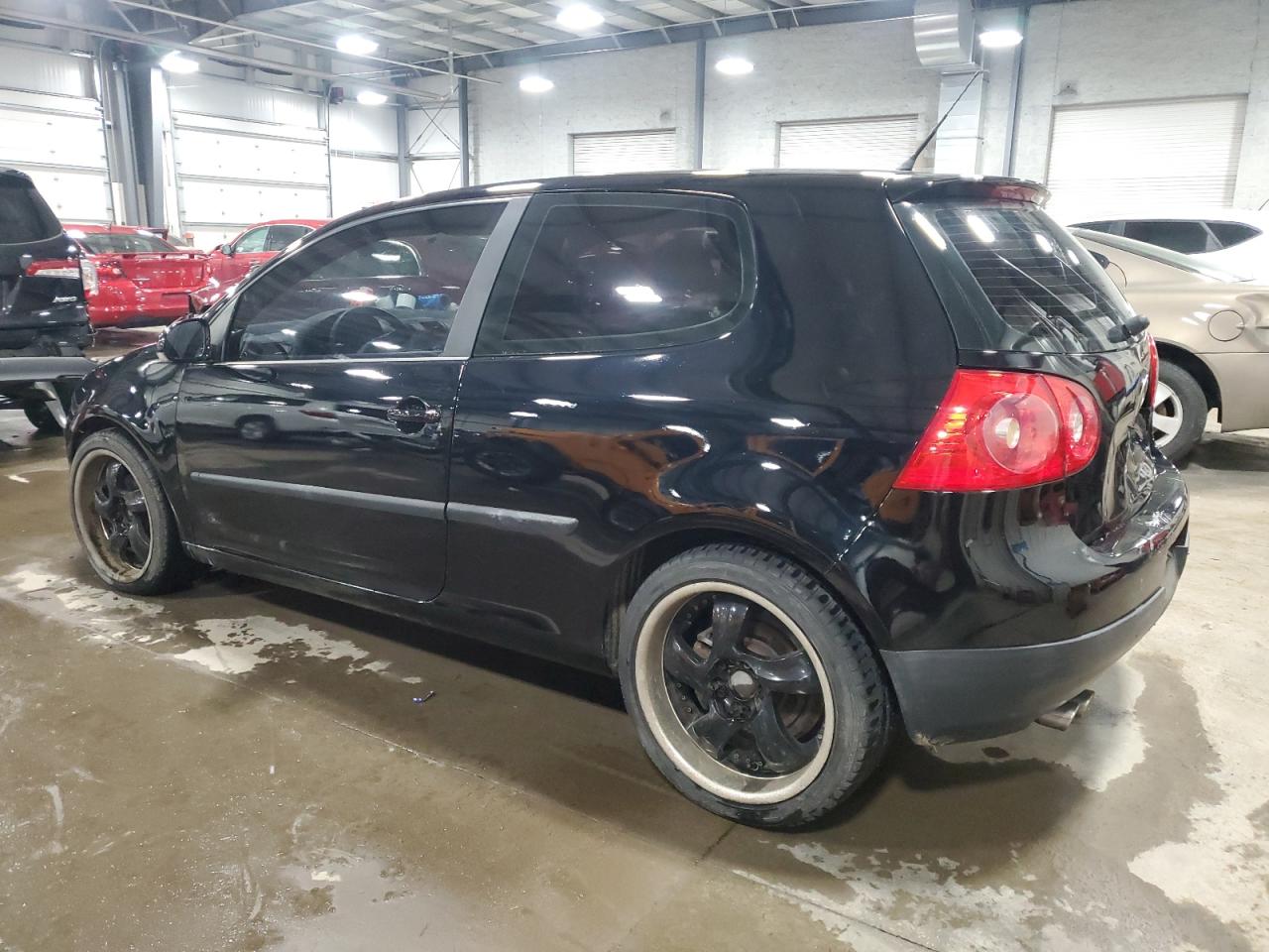 2008 Volkswagen Golf - Image 2