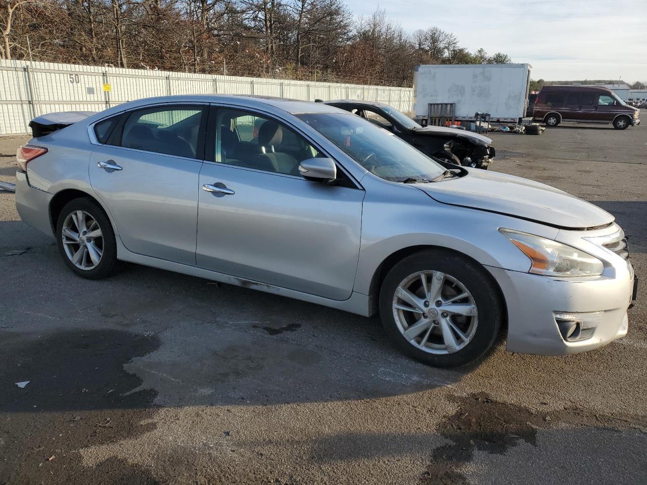 2013 Nissan Altima - Image 4