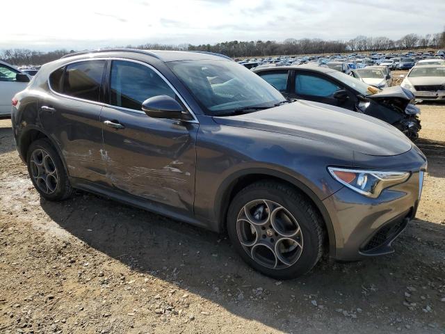  ALFA ROMEO STELVIO 2018 Szary