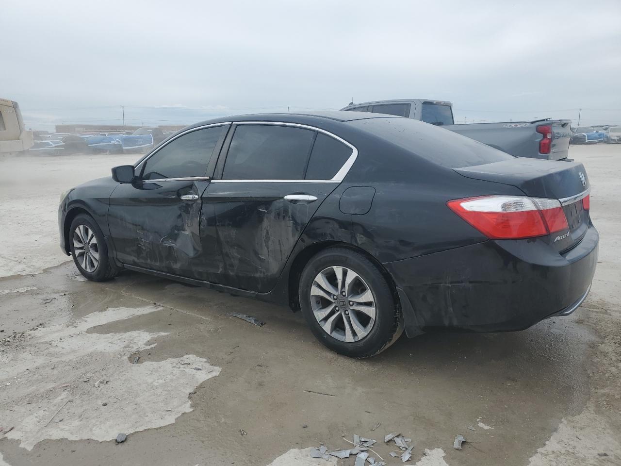 2015 Honda Accord - Image 2