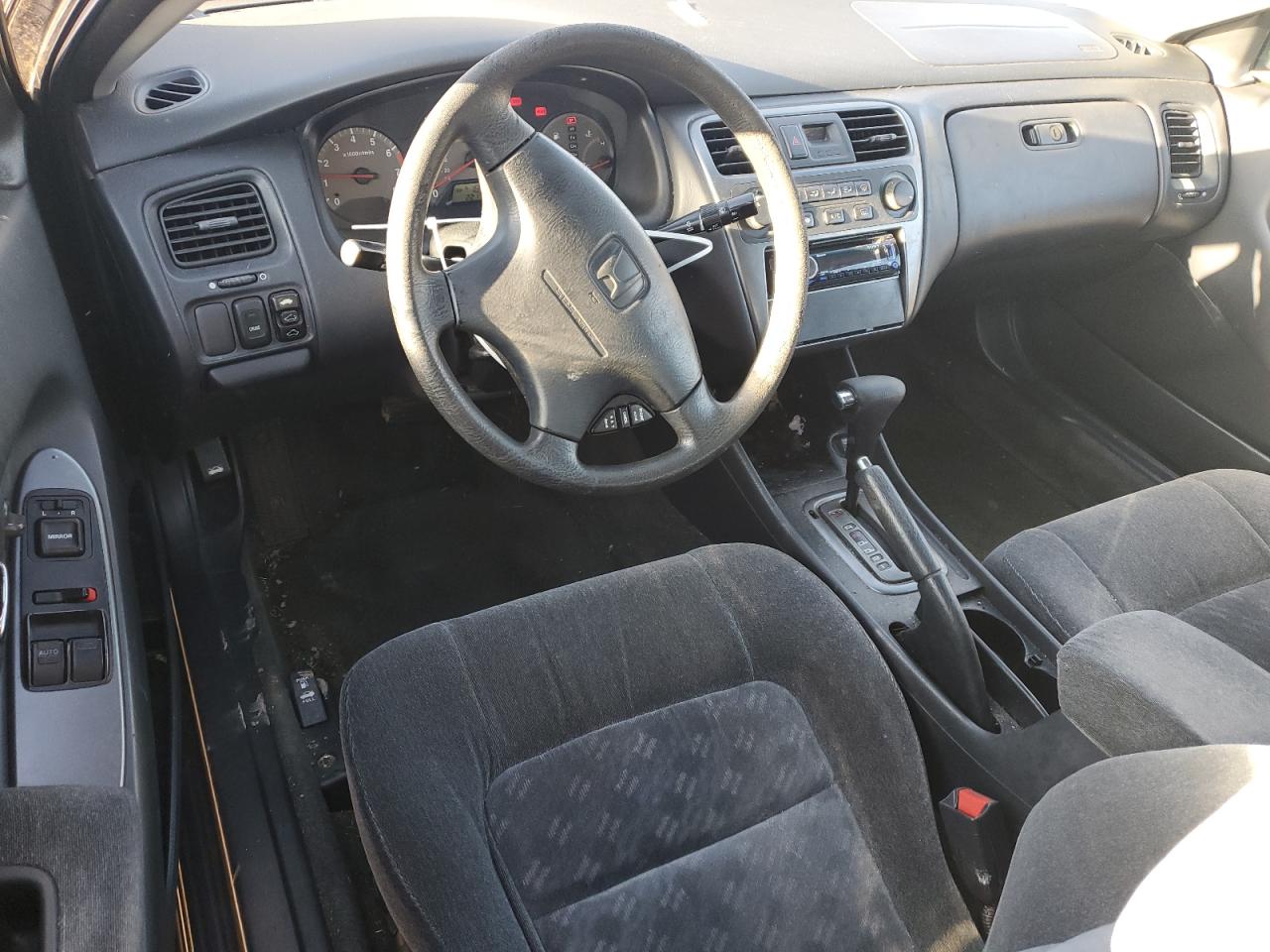 2002 Honda Accord - Image 8