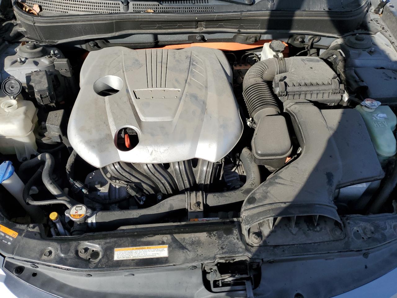 2015 Hyundai Sonata - Image 11