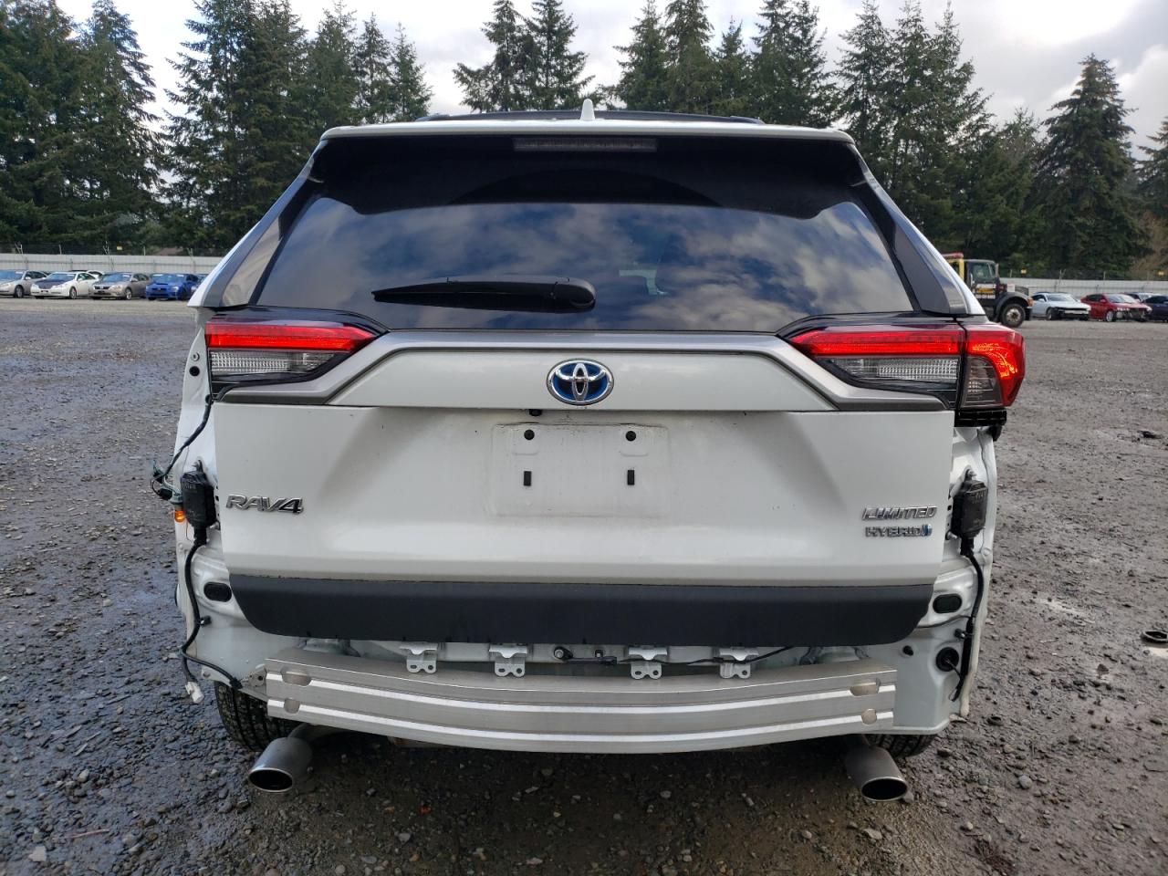 2023 Toyota RAV 4 - Image 6
